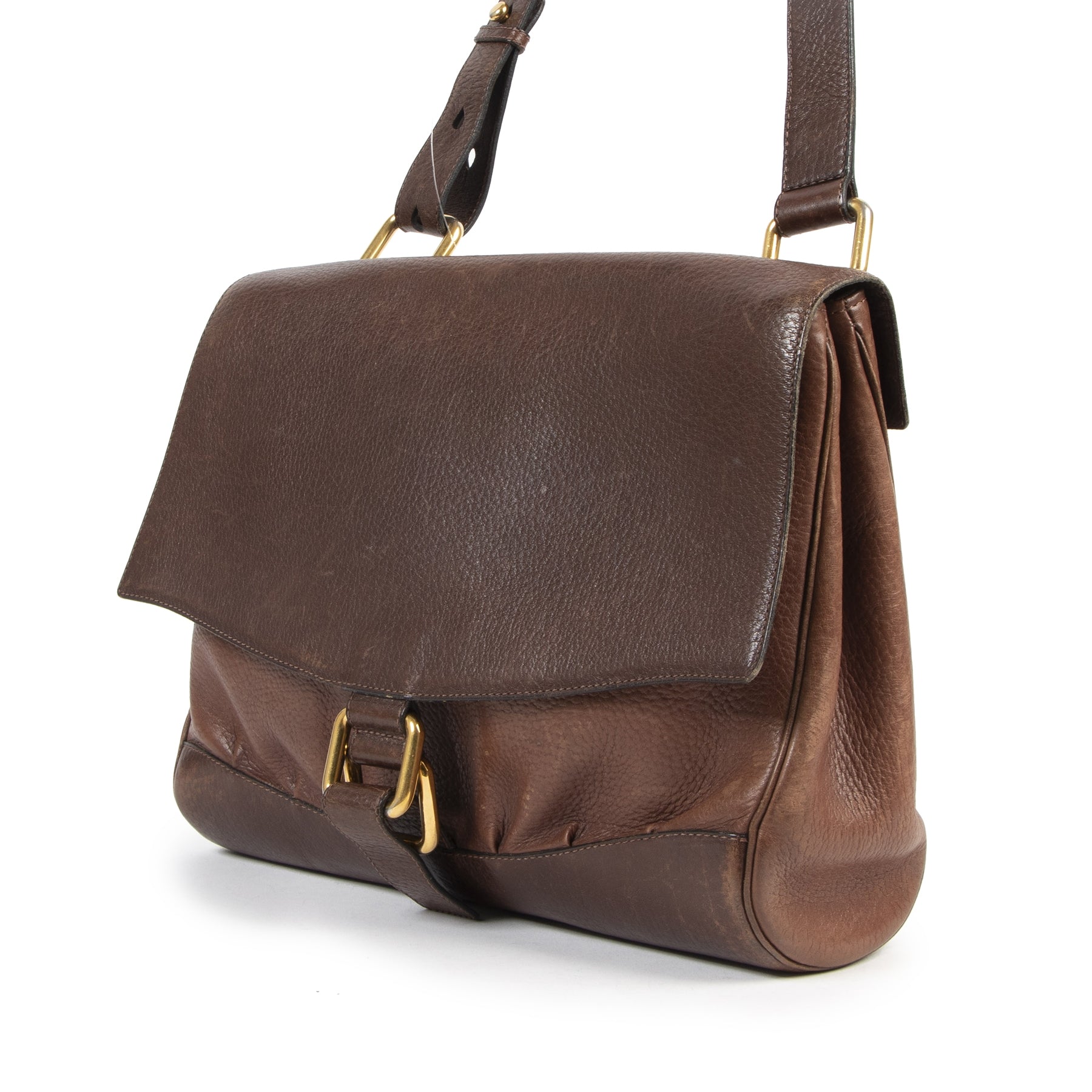 Koop veilig uw authentieke designer Delvaux handtassen aan de beste prijs bij Labellov
