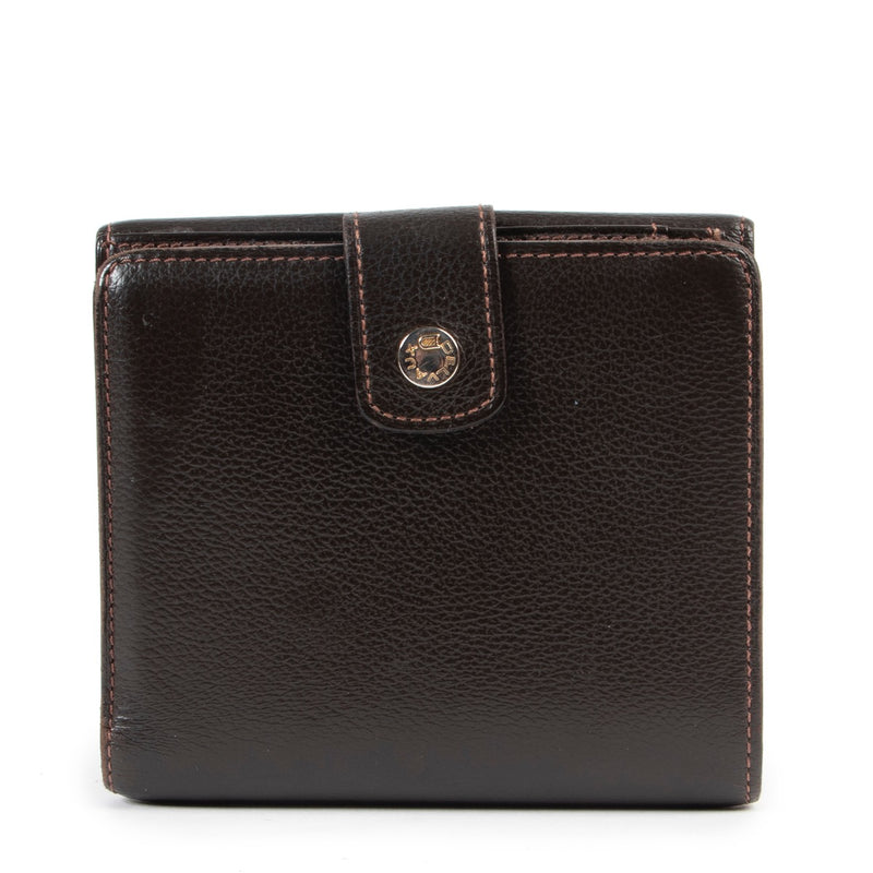 Shop safe online 100% authentic second hand Delvaux Brown Wallet at Labellov in Antwerp.