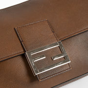 The Fendi Brown Leather Zipped Baguette Bag on Labellov.com !