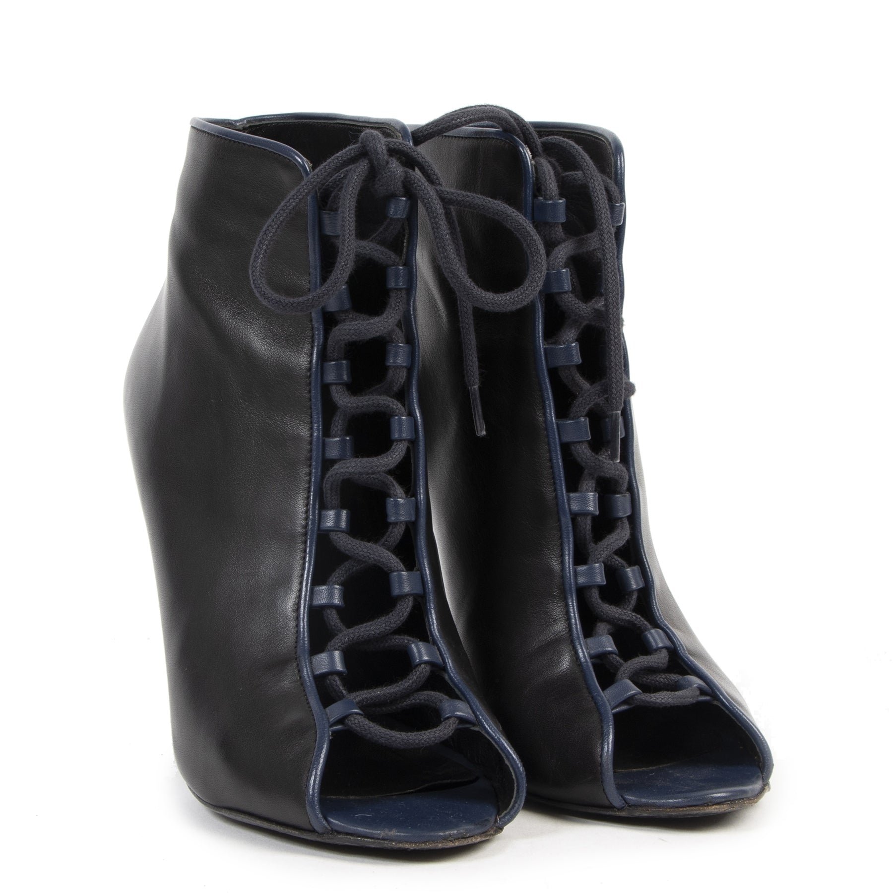 Authentique seconde-main vintage Morobé Black Laced Up Booties - Size 40 achète en ligne webshop LabelLOV