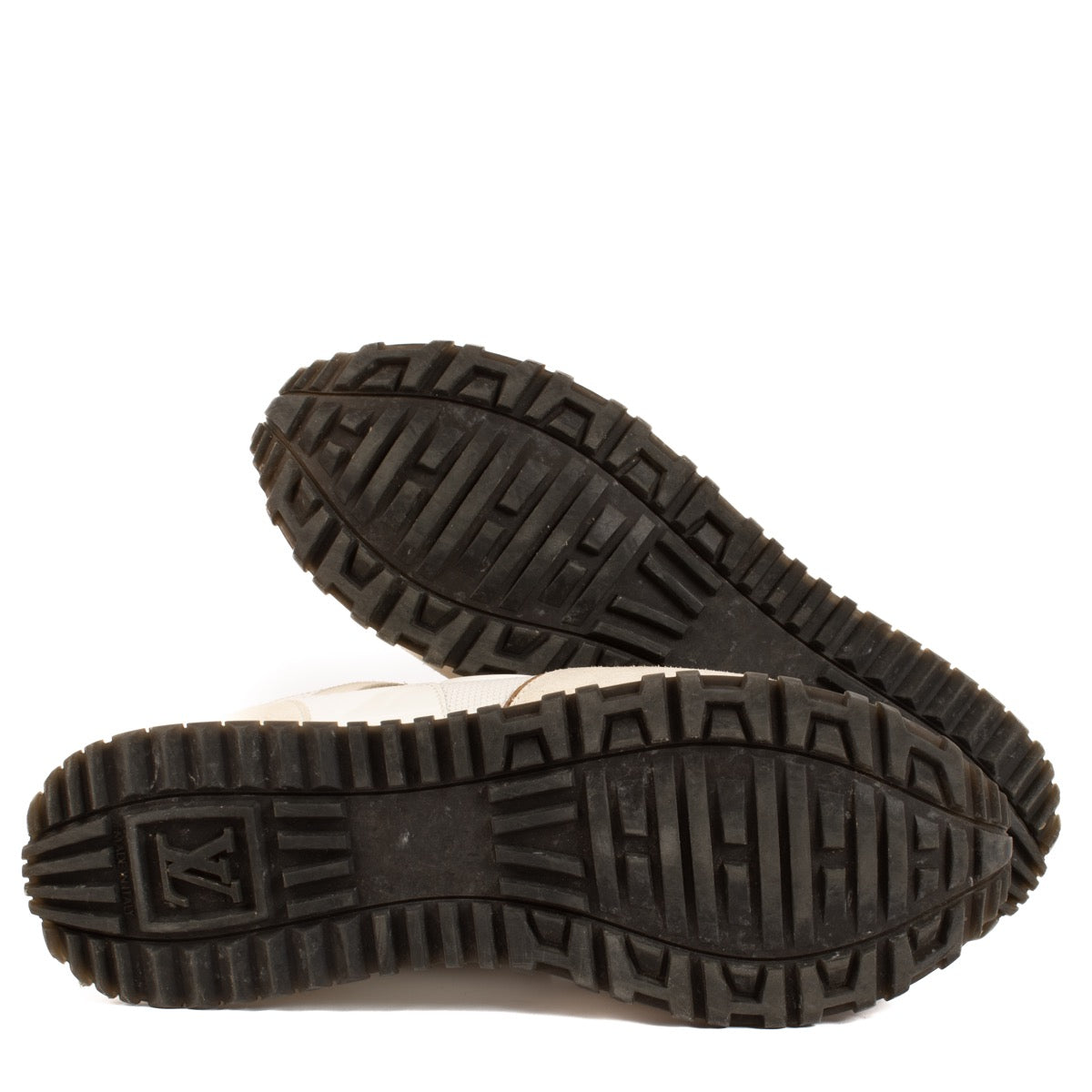 shop 100% authentic second hand Louis Vuitton Beige Run Away Sneakers - Size 39 on Labellov.com