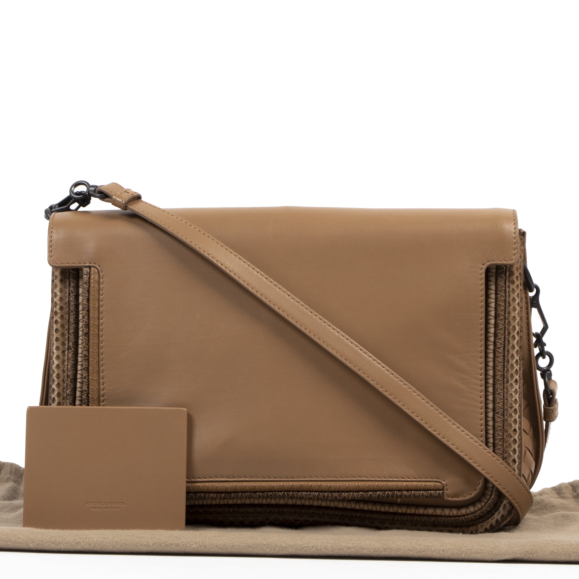 Authentic secondhand Bottega Veneta Desert Brown Crossbody Bag luxury vintage webshop fashion safe secure online shopping