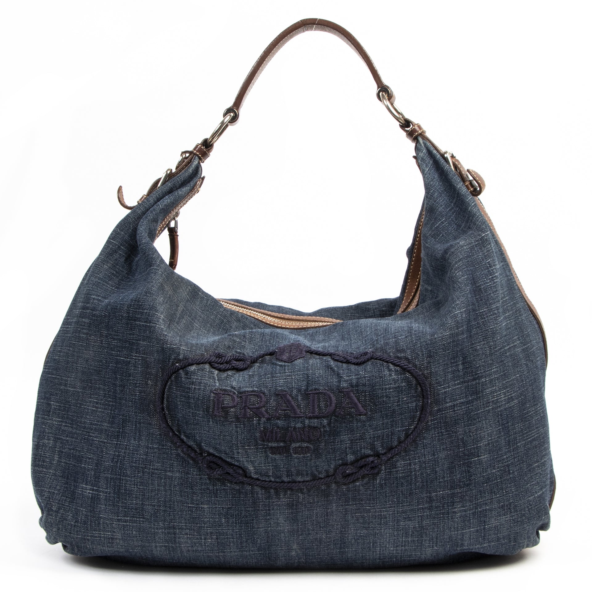Prada Denim Leather Hobo Bag pour le meilleur prix chez Labellov à Anvers