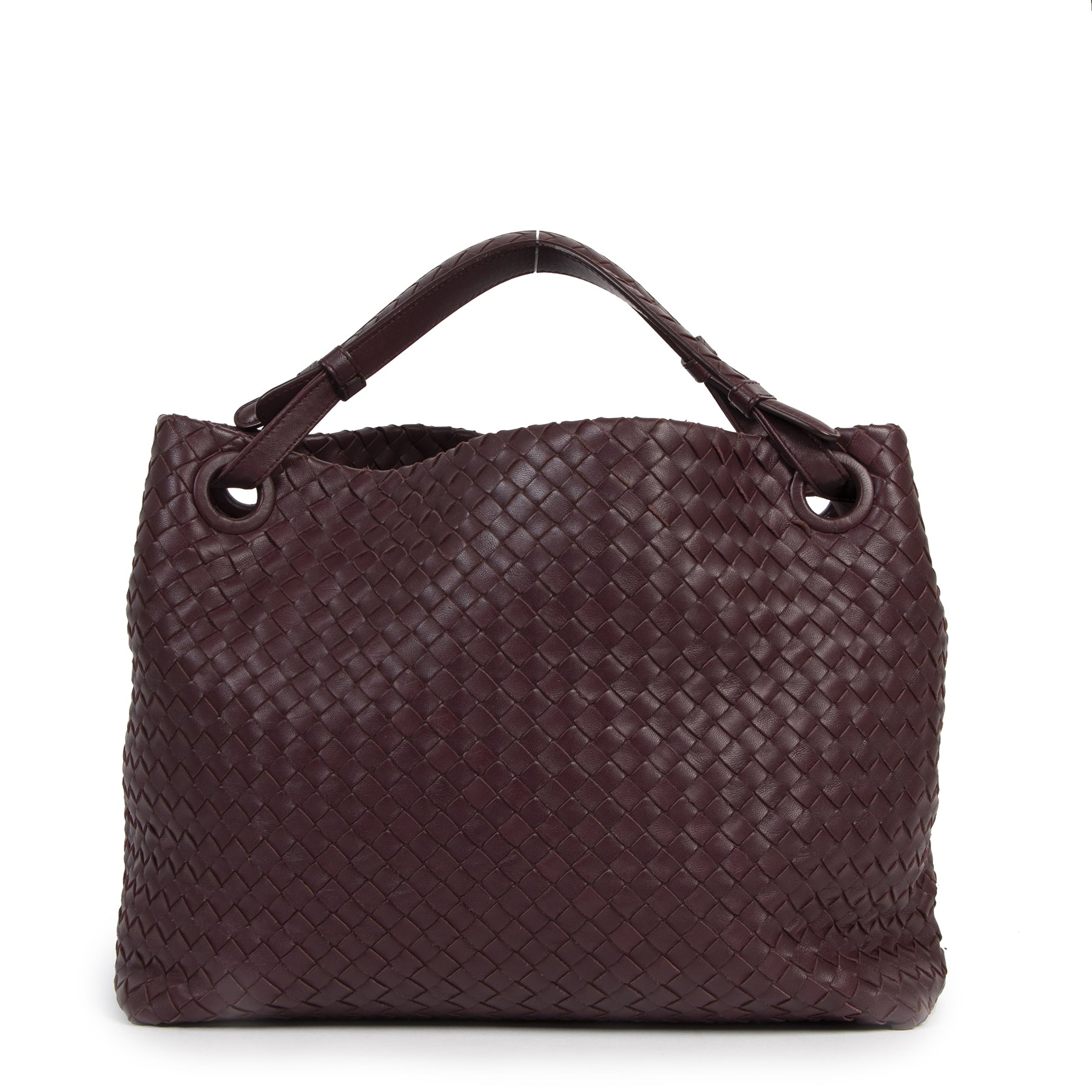 Authentic secondhand Bottega Veneta Burgundy Intrecciato Garda Bag designer bags luxury vintage webshop fashion safe secure online shopping