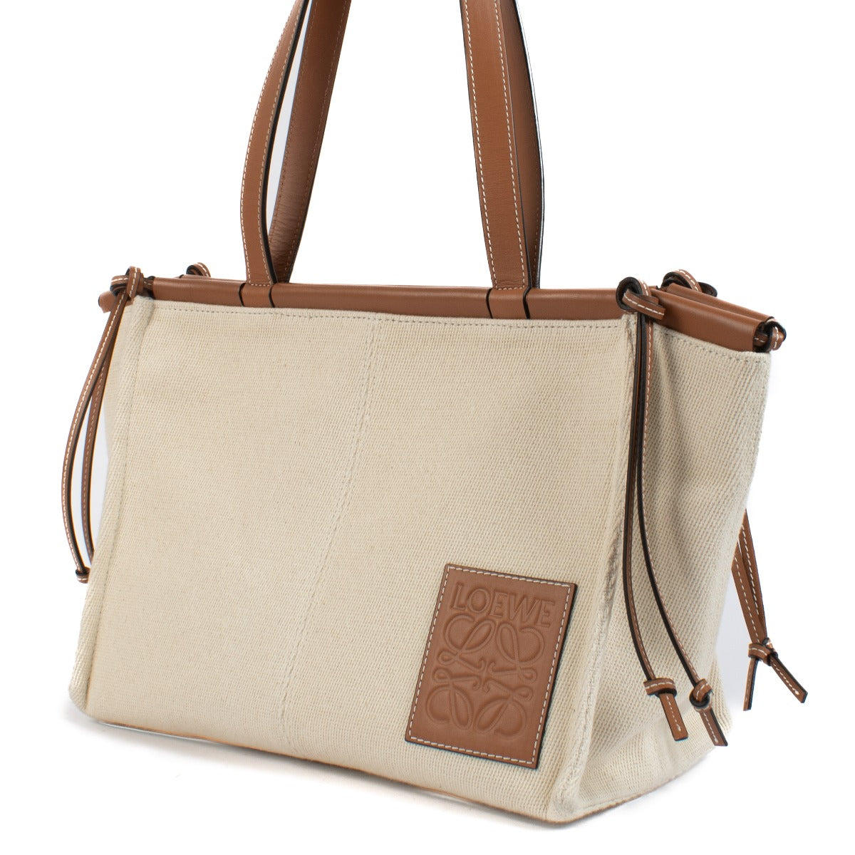 Shop 100% authentic Loewe Beige Medium Cushion Bag at Labellov.com.
