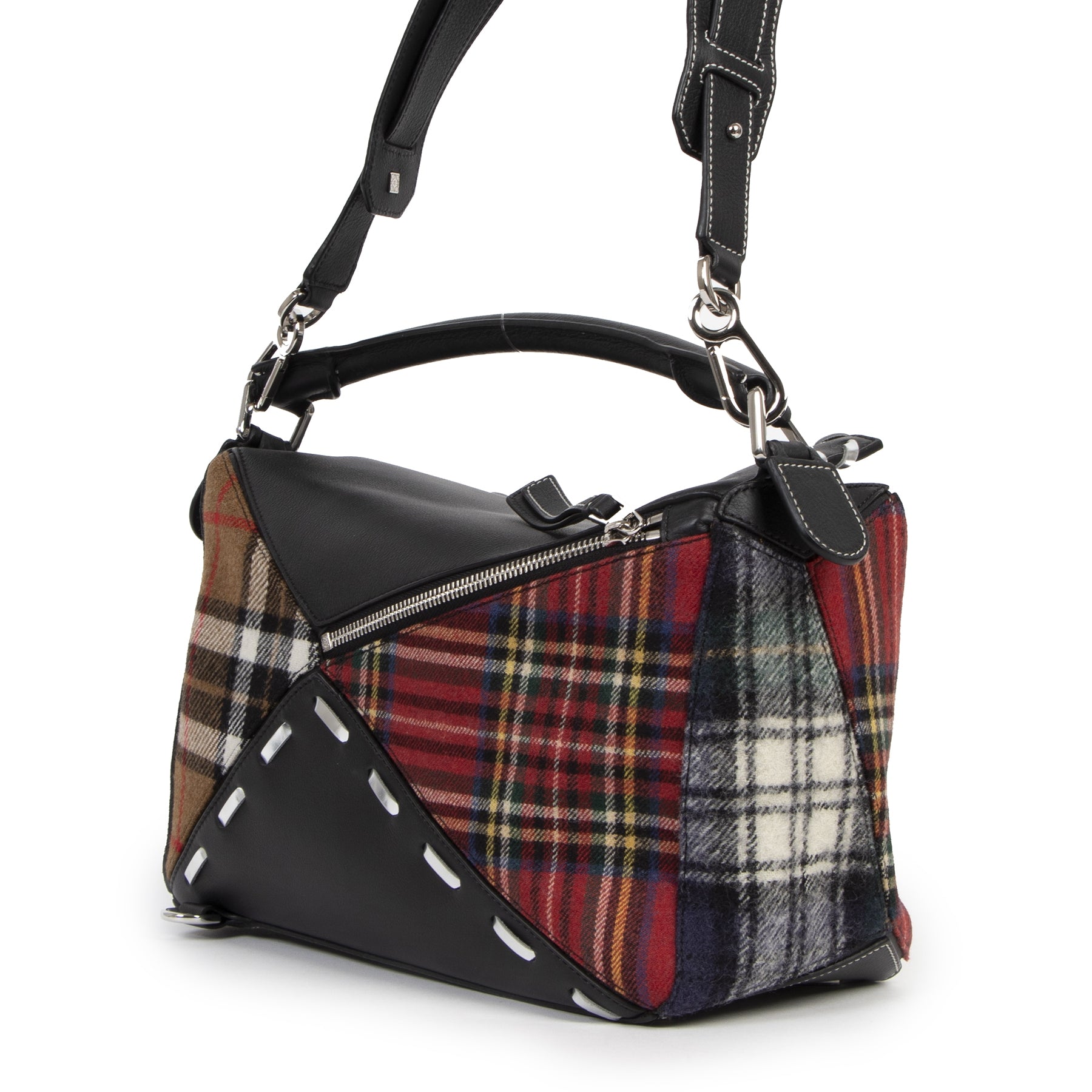 Loewe Puzzle Leather Suede and Wool Shoulder Bag – Labellov