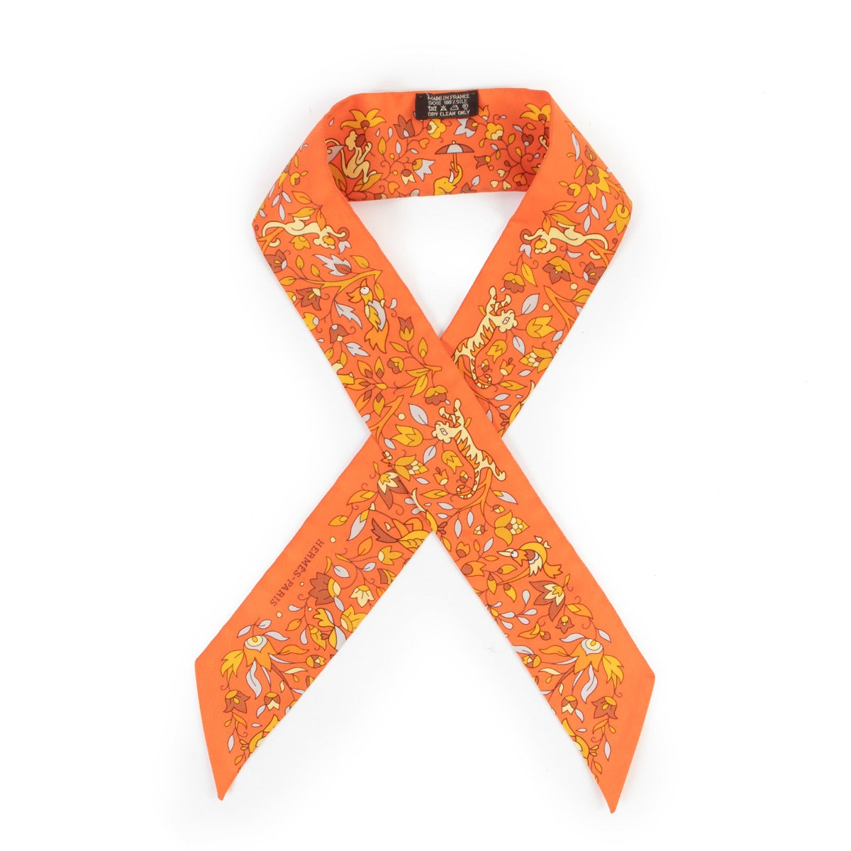 shop and sell second hand 100% authentic Hermès Multicolour Silk Twilly on Labellov