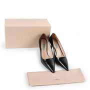 Prada Black Shiny Saffiano Patent Leather Pumps Buy these gorgeous Prada heels here safely