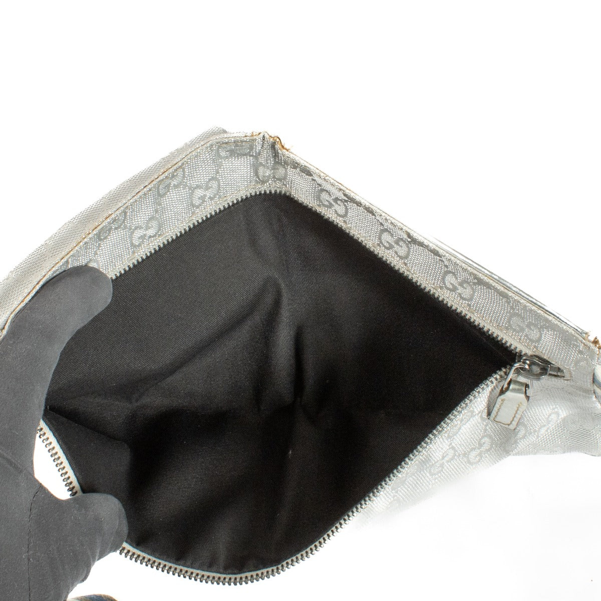 Shop 100% authentic secondhand Gucci Silver GG Monogram Web Belt Bag on Labellov.com