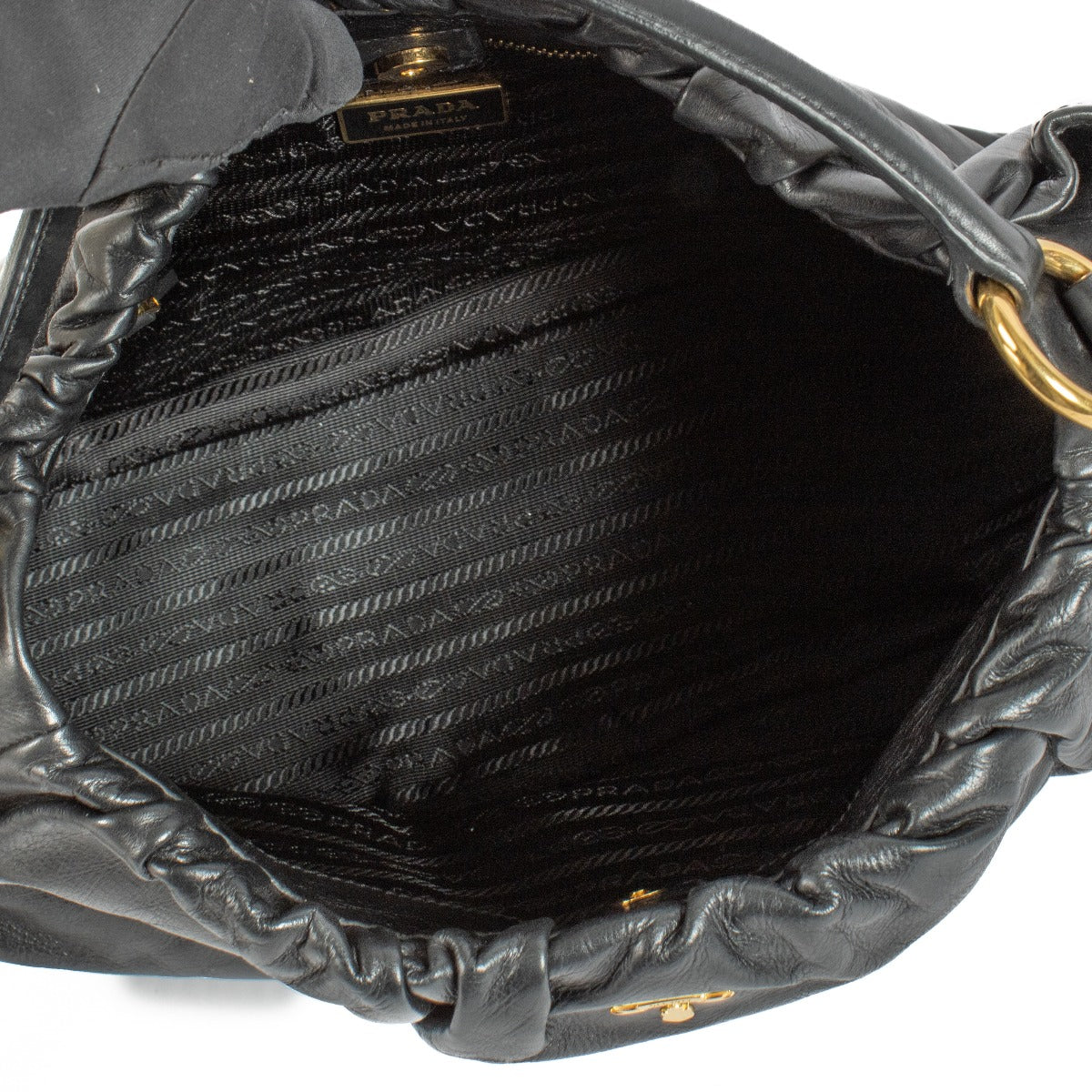 Shop 100% authentic secondhand Prada Black Leather Crossbody Bag on Labellov.com