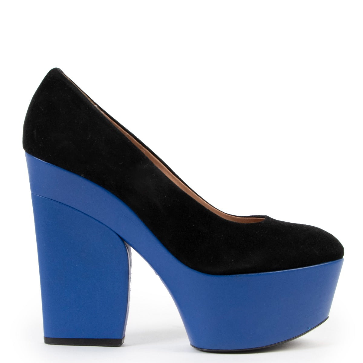 Celine SS12 90 Multiples Pumps Buy authentic secondhand Céline at the right price at LabelLOV vintage webshop. Safe and secure online shopping. Koop authentieke tweedehands Céline tassen met juiste prijs bij LabelLOV.