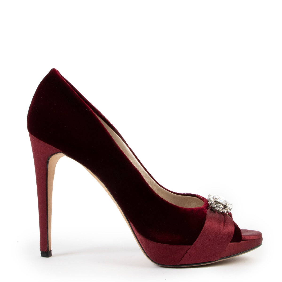 Shop authentic second hand luxury high-end designer Christian Dior Empire Crystal Pumps at Labellov