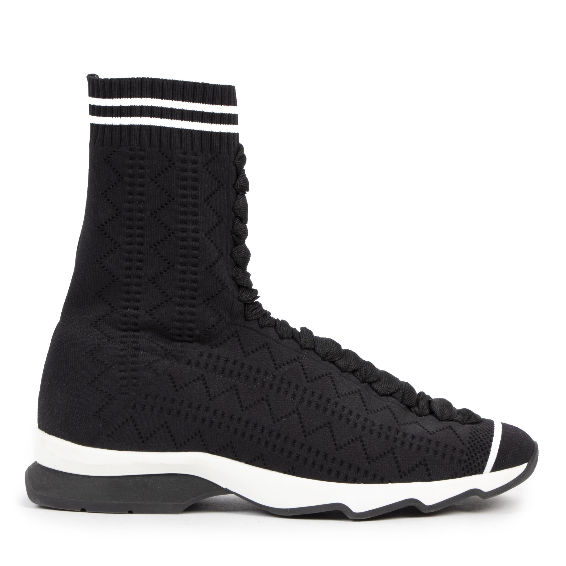 Fendi Stretch-knit Black And White Sneakers pour le meilleur prix chez Labellov