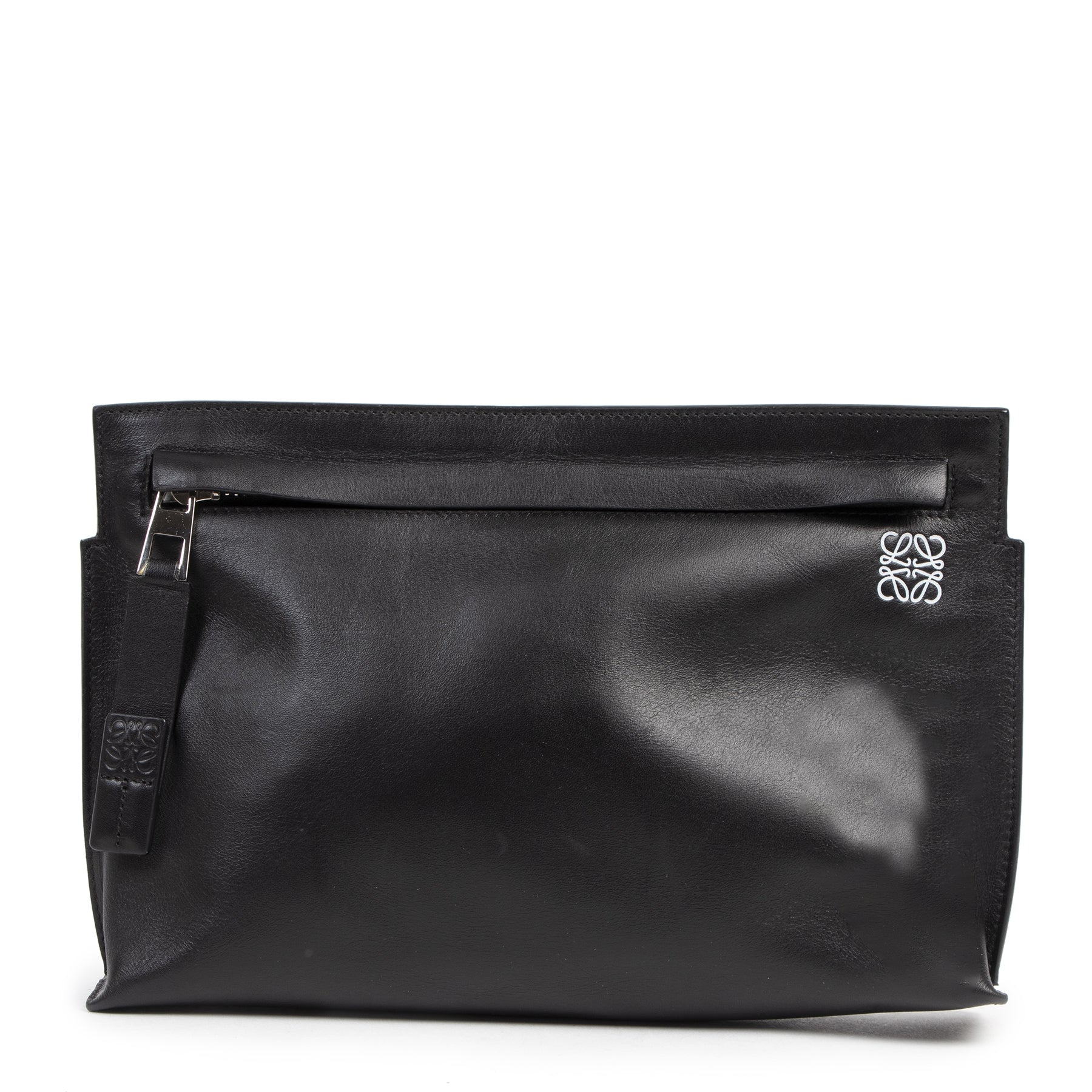 Authentic second-hand vintage Loewe Black T Pouch Medium buy online webshop LabelLOV