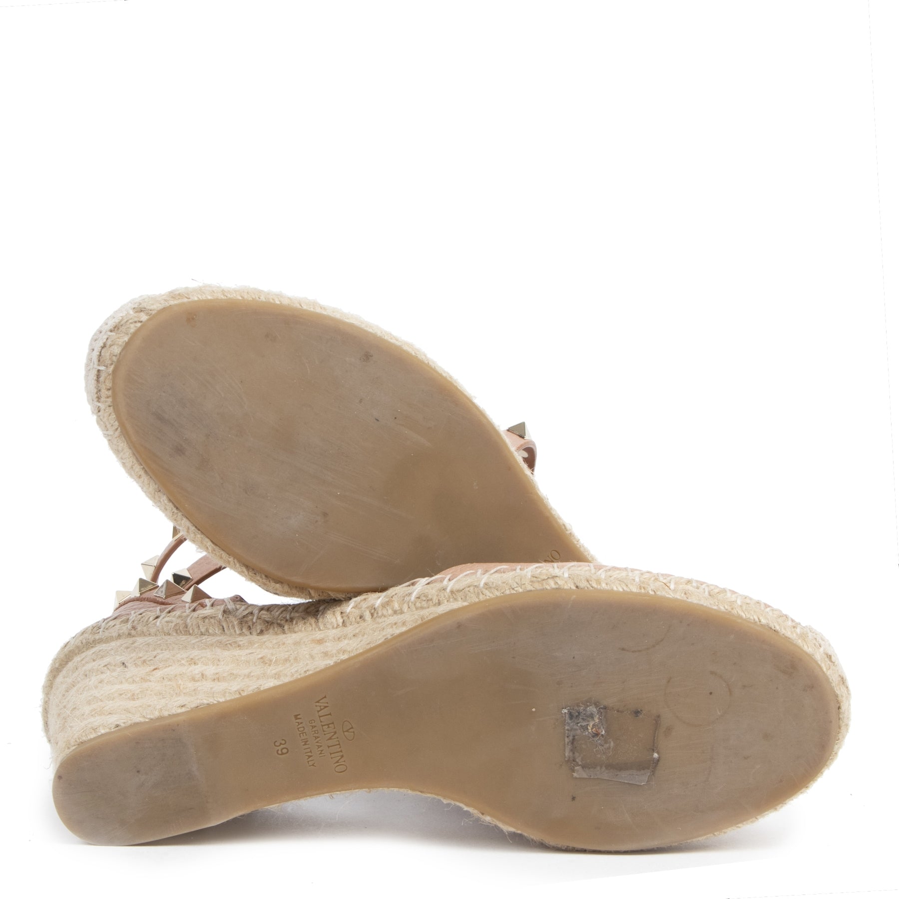 Authentique seconde-main vintage Valentino Powder Pink Rockstud leather wedge espadrilles - Size 39 achète en ligne webshop LabelLOV