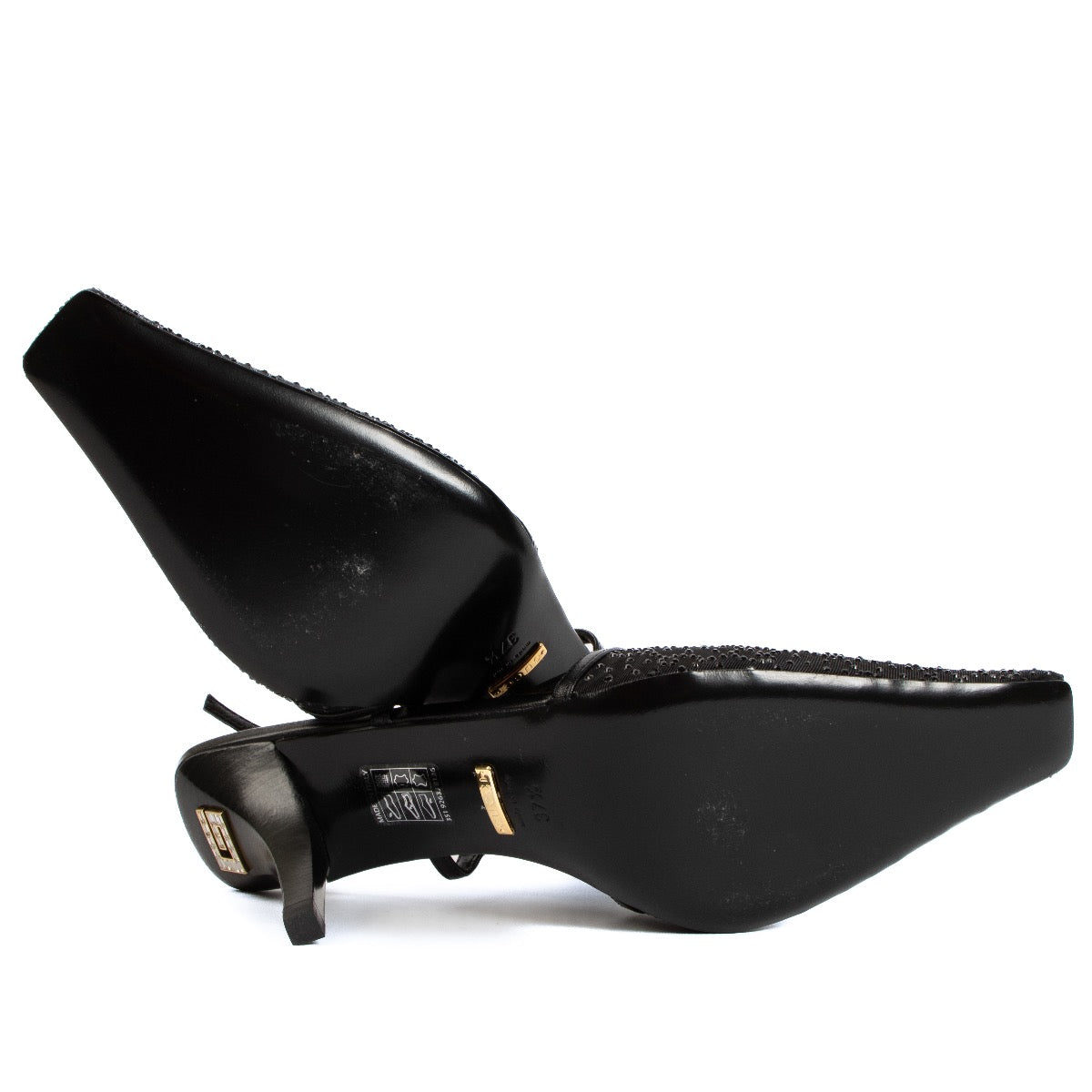 Shop safe online at Labellov in Antwerp, Brussels and Knokke these 100% authentic second hand Gucci Black GG Crystal Slingback Heels - size 37,5