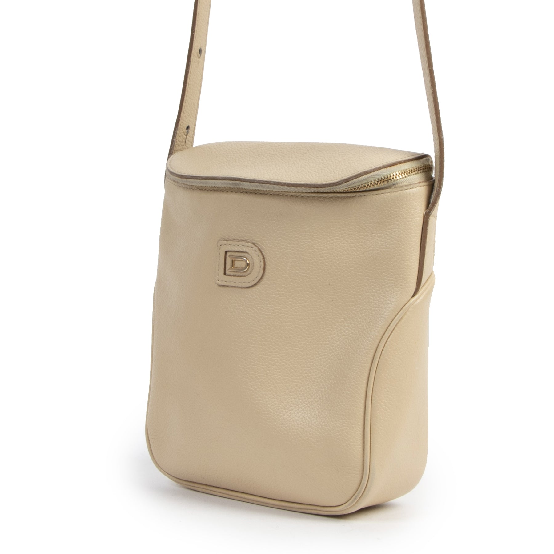 Authentic second-hand vintage Delvaux Macao Cream Leather Crossbody Bag buy online webshop LabelLOV