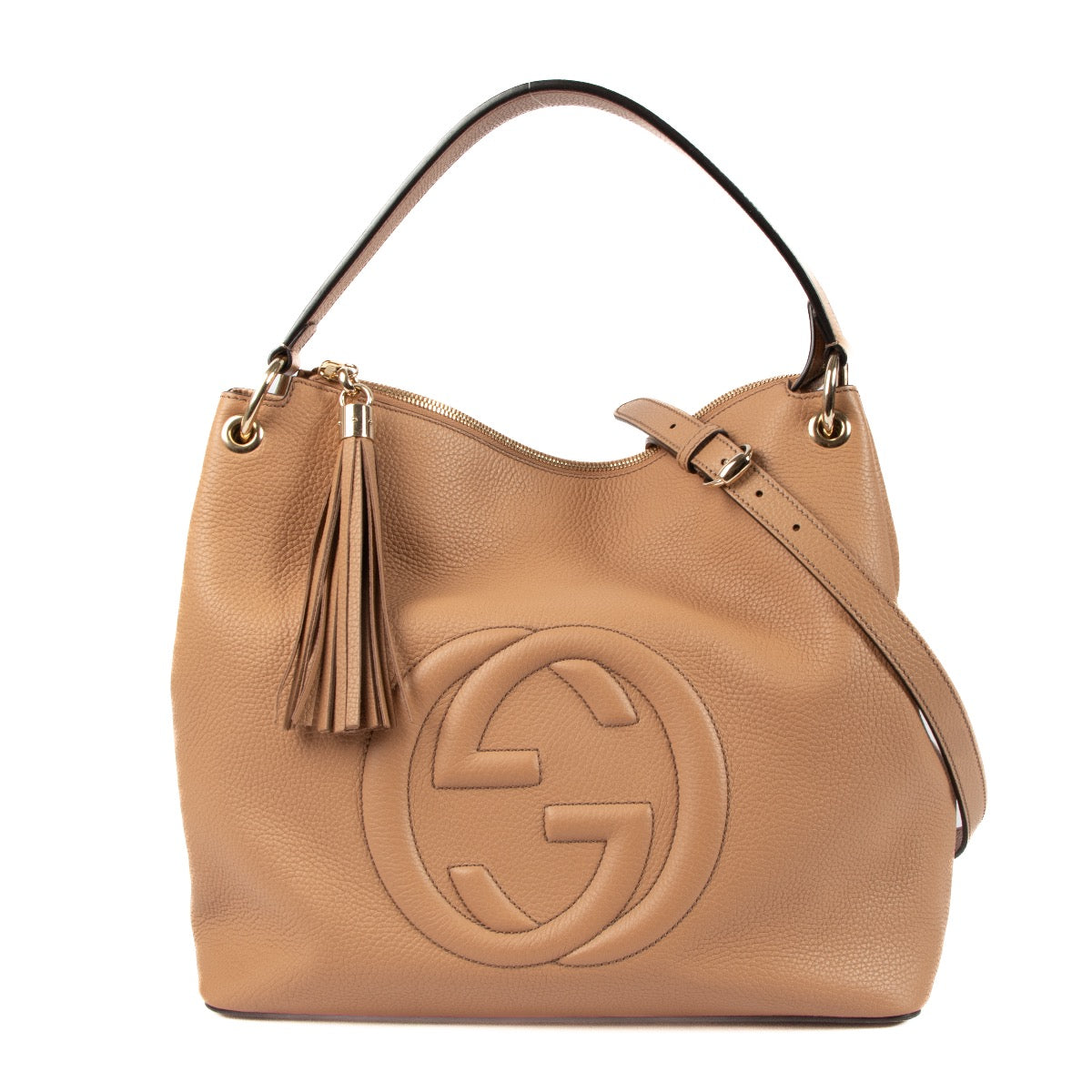 Shop safe online at Labellov in Antwerp, Brussels and Knokke this 100% authentic second hand Gucci Beige Soho Shoulder Bag. Veilig online tweedehands authentieke Gucci Beige Soho Shoulder handtas kopen bij Labellov.