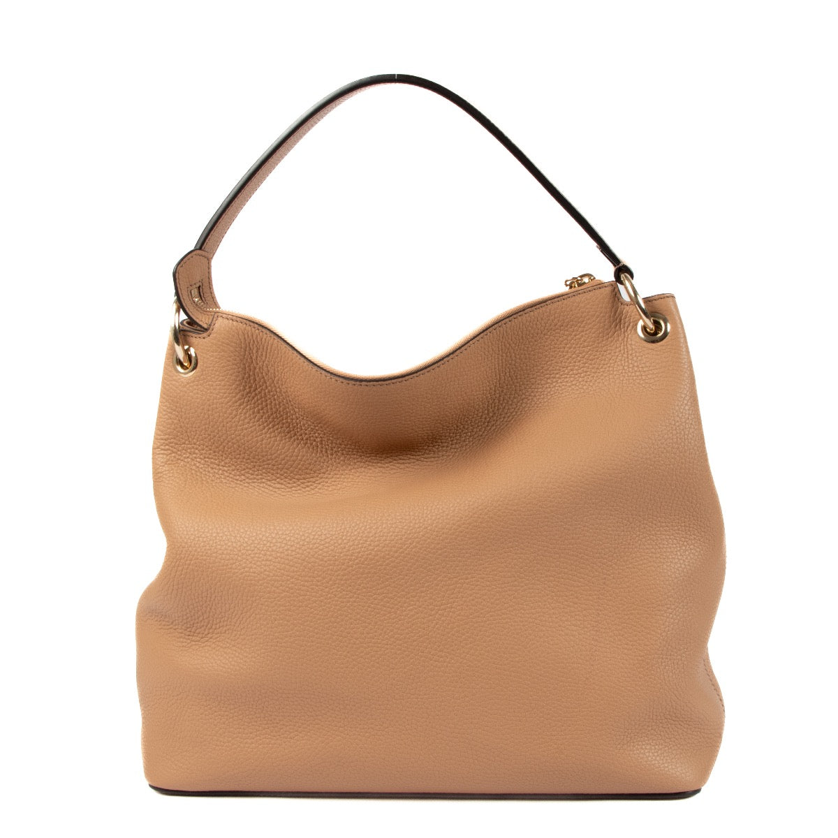 Shop safe online at Labellov in Antwerp, Brussels and Knokke this 100% authentic second hand Gucci Beige Soho Shoulder Bag. Veilig online tweedehands authentieke Gucci Beige Soho Shoulder handtas kopen bij Labellov.
