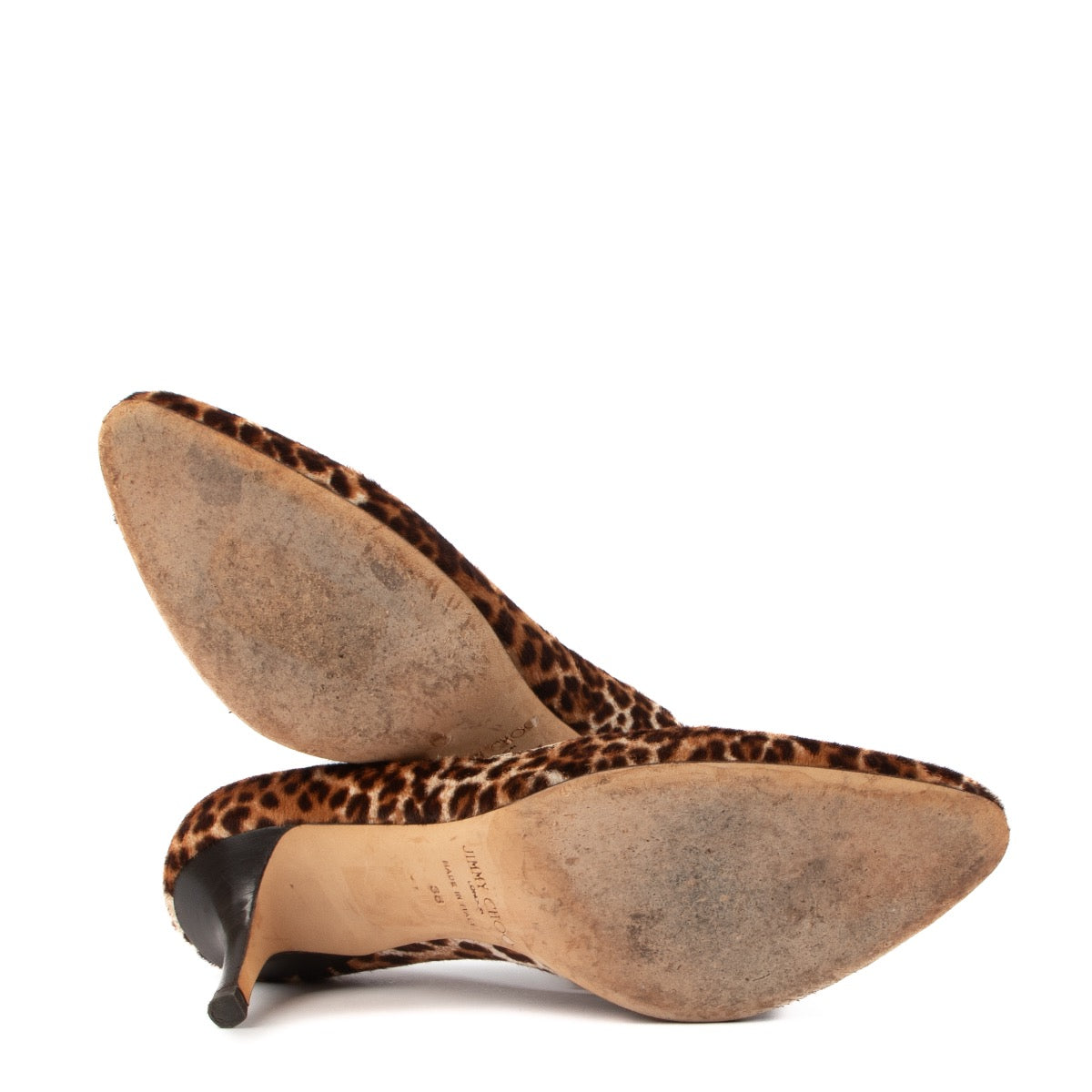 Shop safe online at Labellov in Antwerp, Brussels and Knokke these 100% authentic second hand Jimmy Choo Leopard Heels - size 38