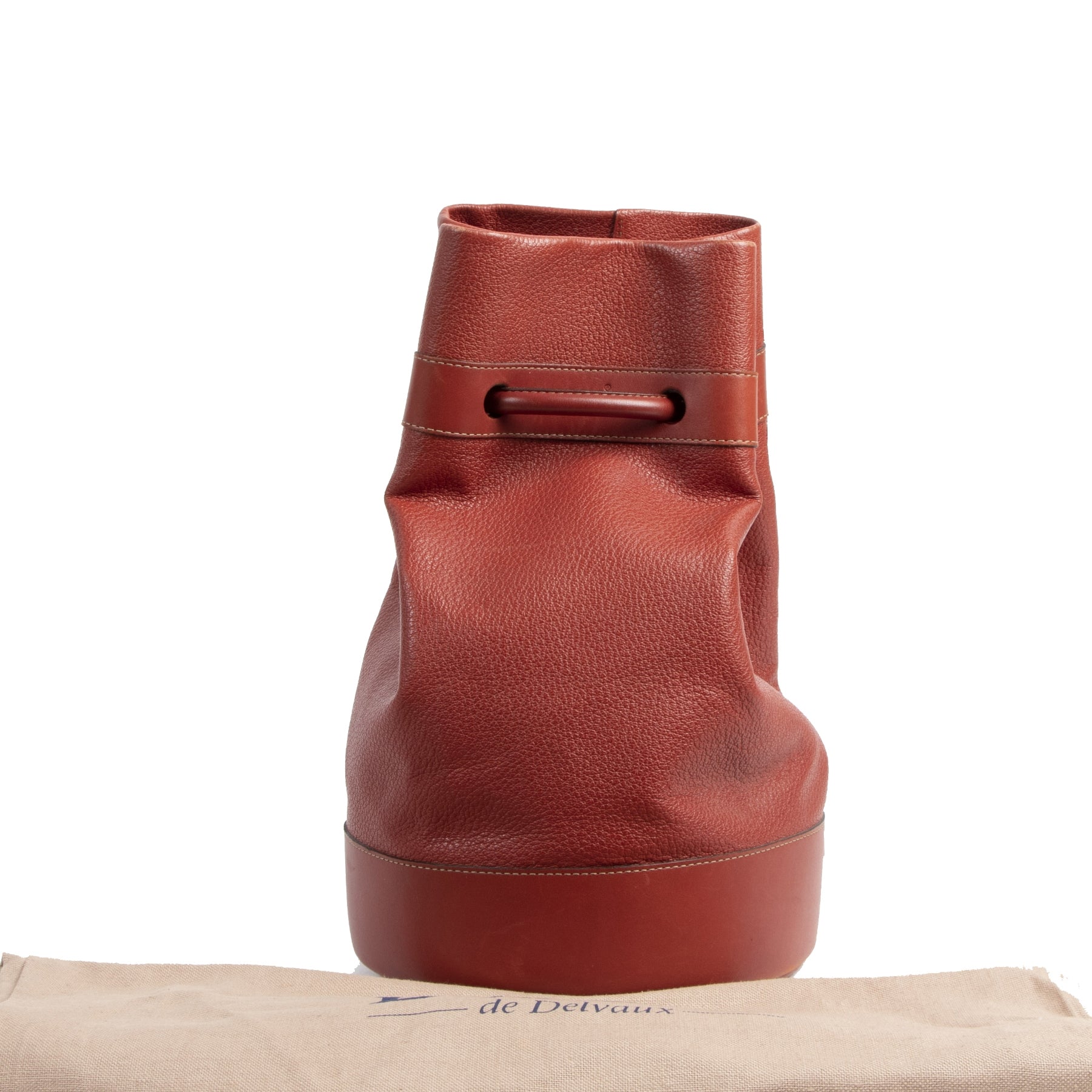 Authentic secondhand Deux De Delvaux Red Leather Bucket Bag designer bags fashion luxury vintage webshop safe secure online shopping