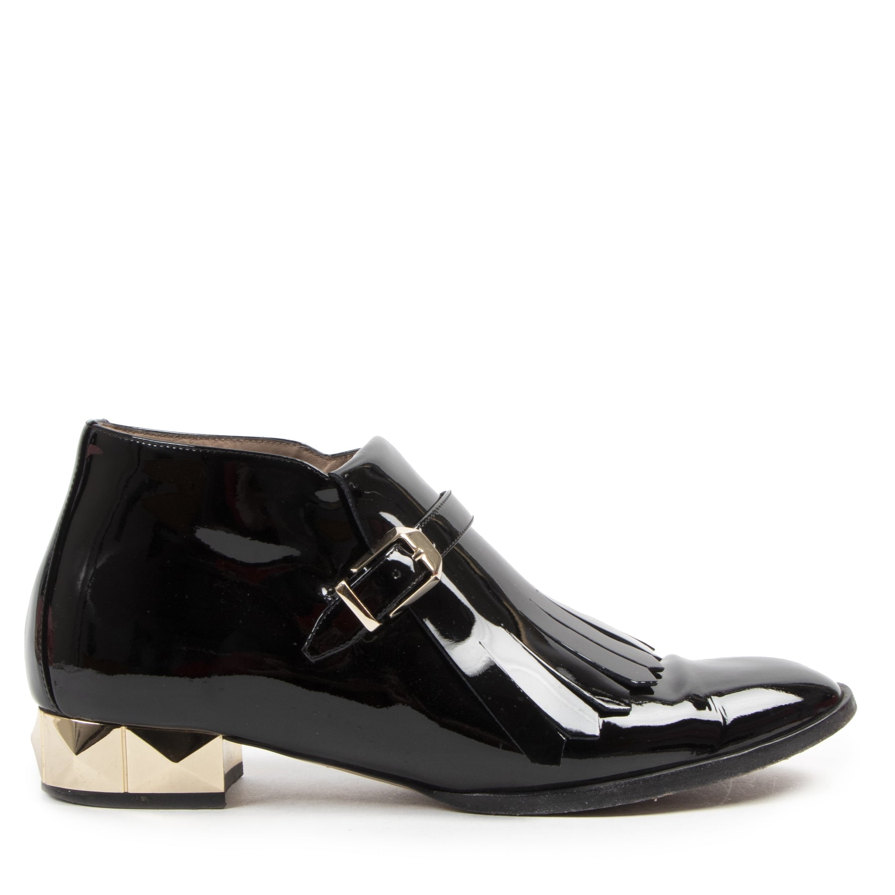 Authentic second-hand vintage Valentino Black Patent Leather Shoes - Size 38 buy online webshop LabelLOV