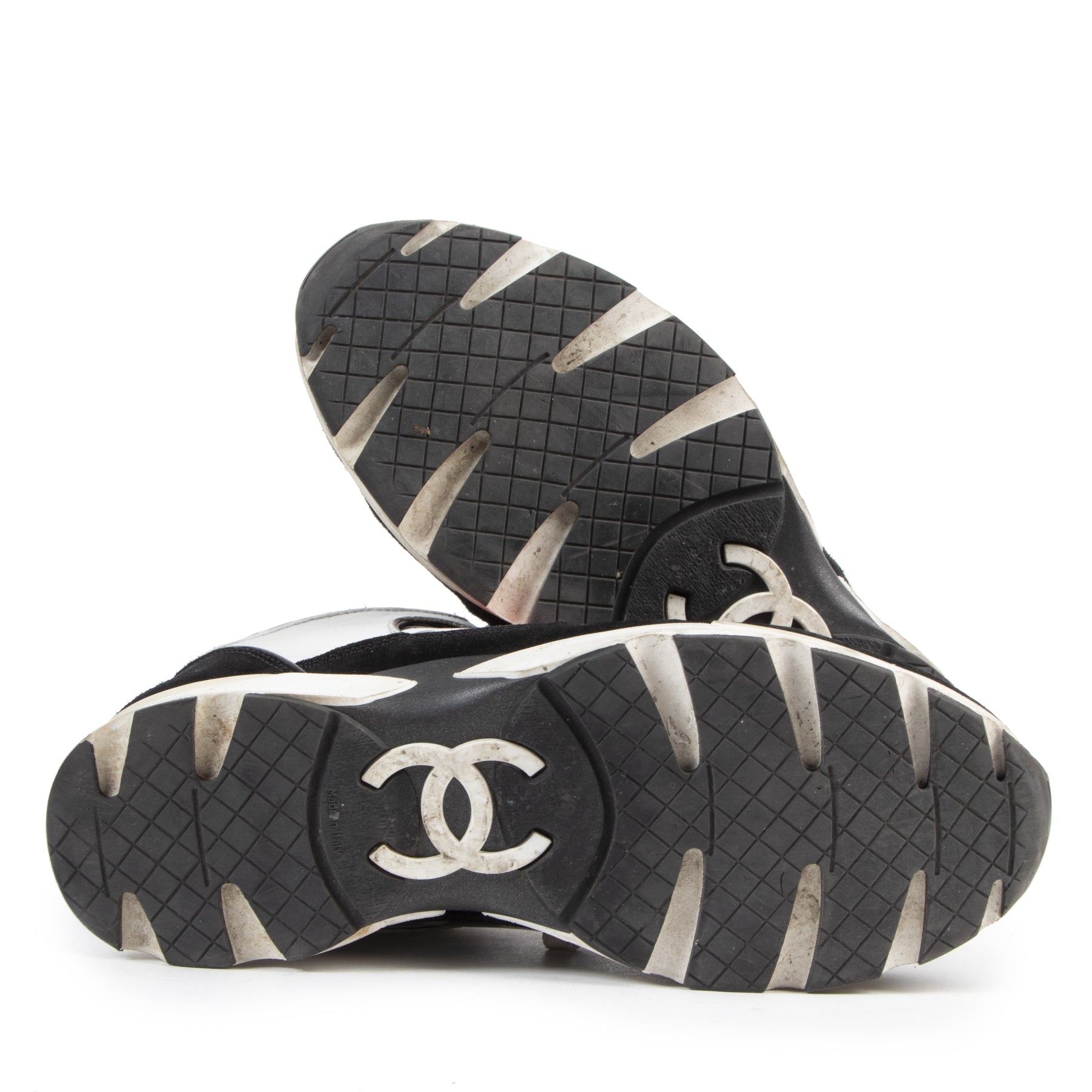 Chanel Multicolor Limited Edition Graffiti Sneakers - Size 38 - pour le meilleur prix chez abellov à Anvers