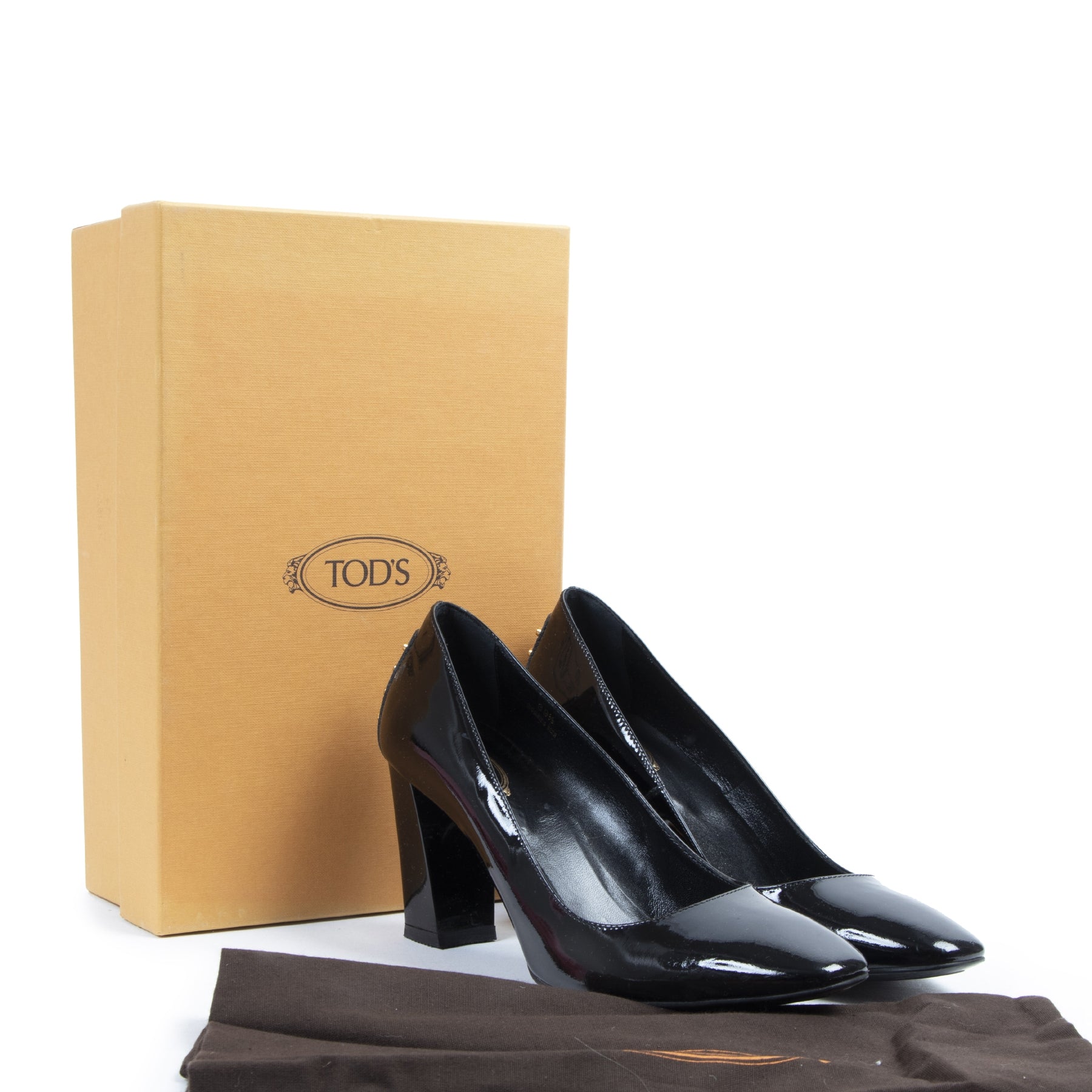 acheter en linge seconde main Tod's Black Patent Pumps - Size 39,5