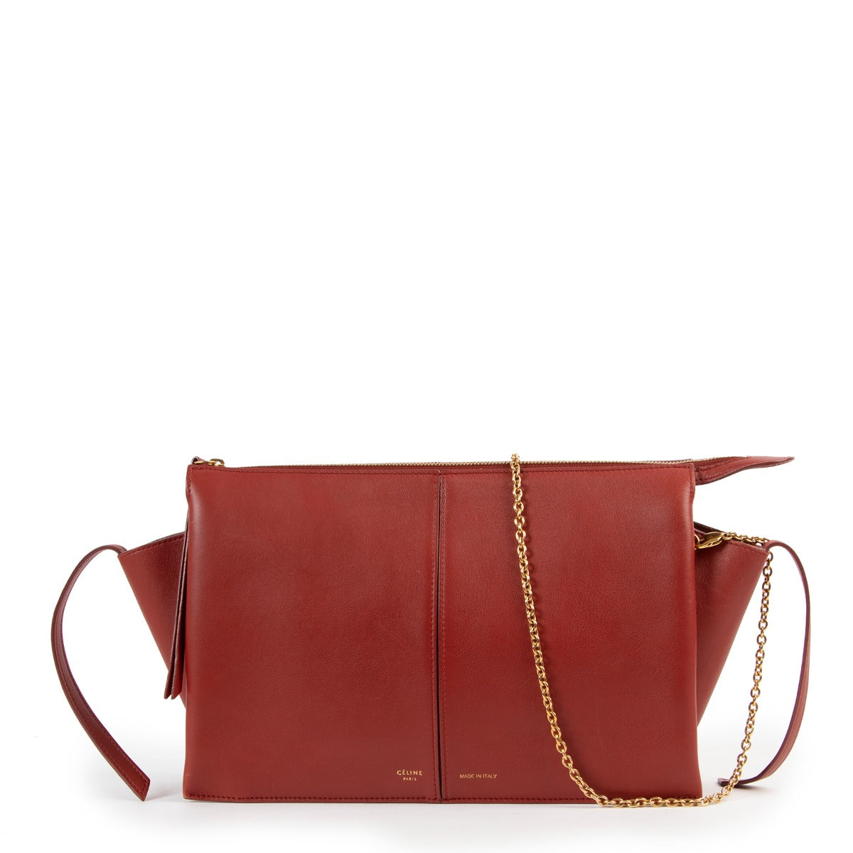 Shop safe online at Labellov in Antwerp this 100% authentic second hand Celine Red Tri-Fold Shoulder Bag