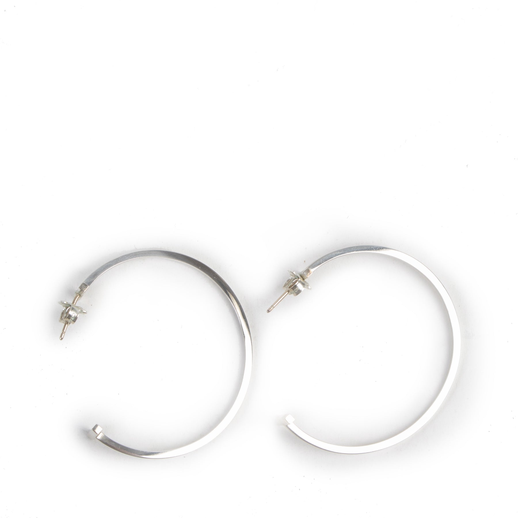 Authentic second-hand vintage Tiffany T Sterling Silver Hoop Earrings buy online webshop LabelLOV