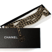 Shop safe online at Labellov in Antwerp, Brussels and Knokke this 100% authentic second hand designer Chanel Black Chain Belt
