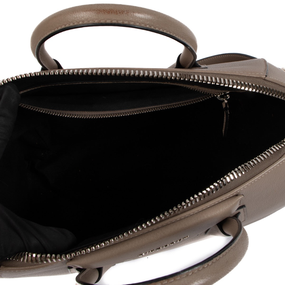 Shop 100% authentic second-hand Givenchy Taupe Antigona Shoulder Bag on Labellov.com