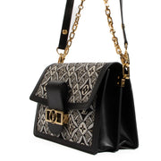 Shop safe online at Labellov in Antwerp, Brussels and Knokke this 100% authentic second hand Louis Vuitton Since 1854 Dauphine MM Crossbody
