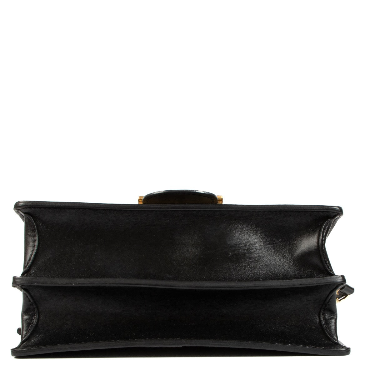Shop safe online at Labellov in Antwerp, Brussels and Knokke this 100% authentic second hand Louis Vuitton Since 1854 Dauphine MM Crossbody
