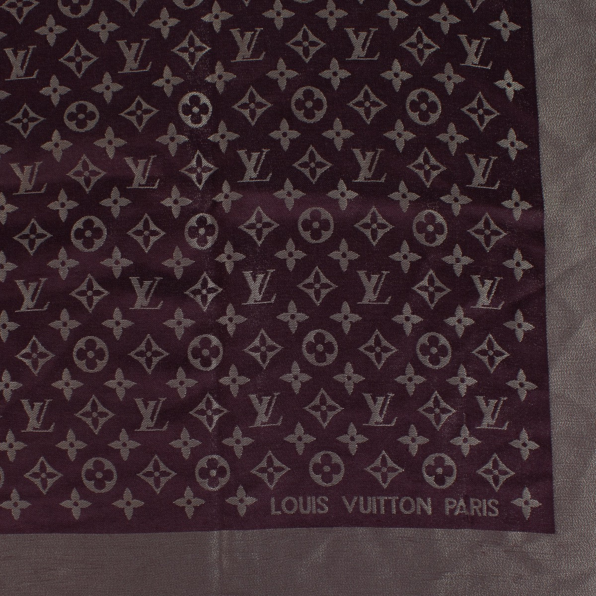 shop 100% authentic second hand Louis Vuitton Purple Monogram Shine Shawl on Labellov.com