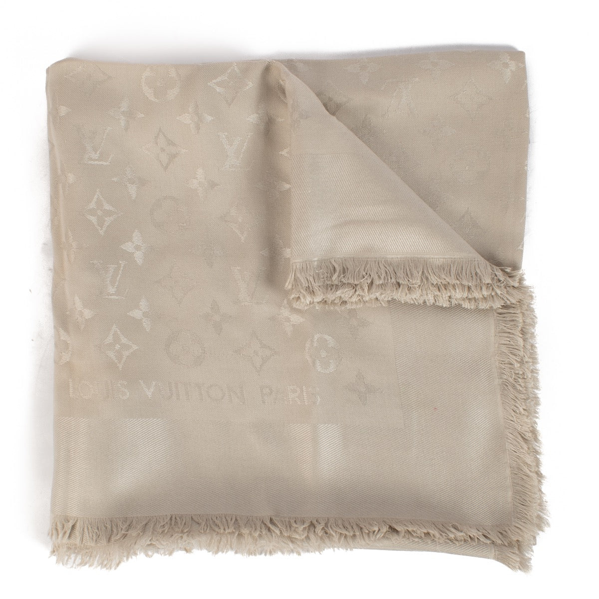 shop 100% authentic second hand Louis Vuitton Greige Monogram Classic Shawl on Labellov.com