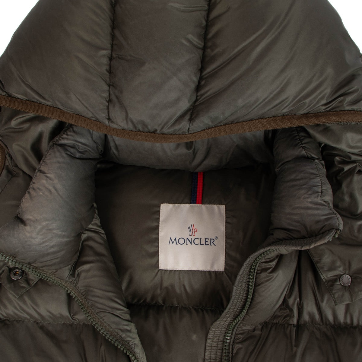 shop 100% authentic second hand Moncler Himalaya Jacket - Size M/L on Labellov.com