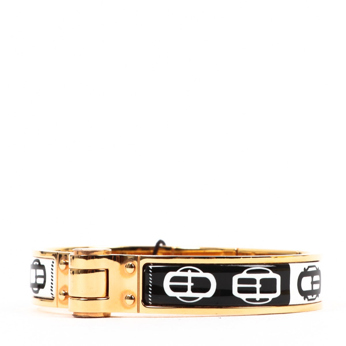 Buy an authentic Hermès Rose Gold Charniere Fin Cuirs Marins Bracelet Size - M in very good condition at Labellov in Antwerp.