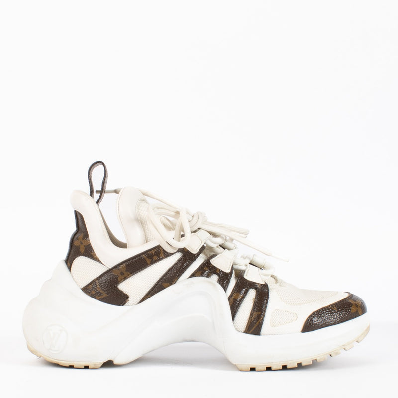 Authentic pre-loved Louis Vuitton Archlight Trainers — Size 36 on Labellov.com