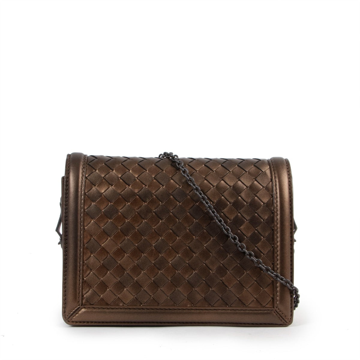 Buy online an authentic second hand Bottega Veneta Montebello Metallic Bronze Intrecciato Mini Crossbody Bag in very good condition at Labellov in Antwerp.