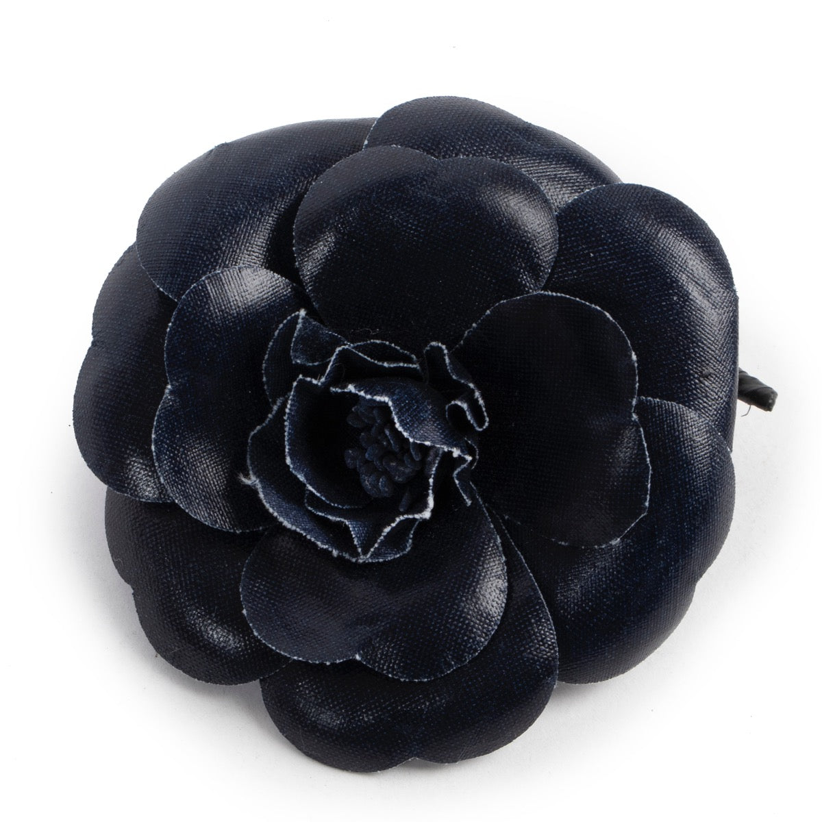 Original vintage Chanel Marine Flower Broche Other in good condition for sale on Labellov Luxury vintage site
