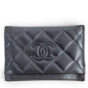 Buy this Chanel Grey Cardholder at Labellov for a reasonable price online or in store in Antwerp or at www.labellov.com