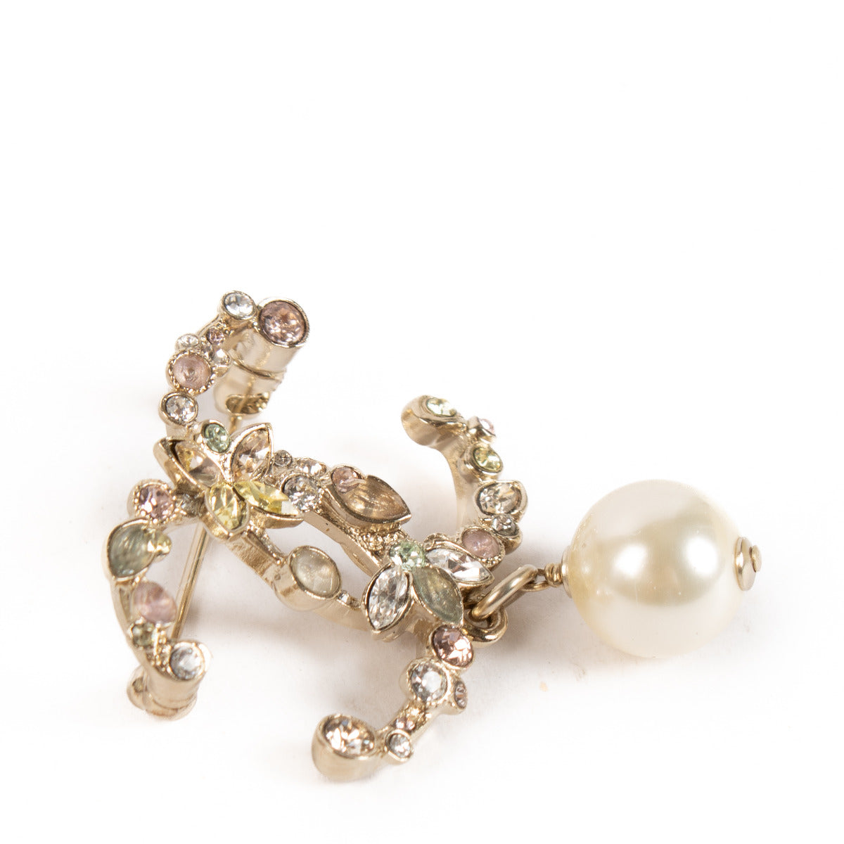 Broche Chanel 19A CC Perle