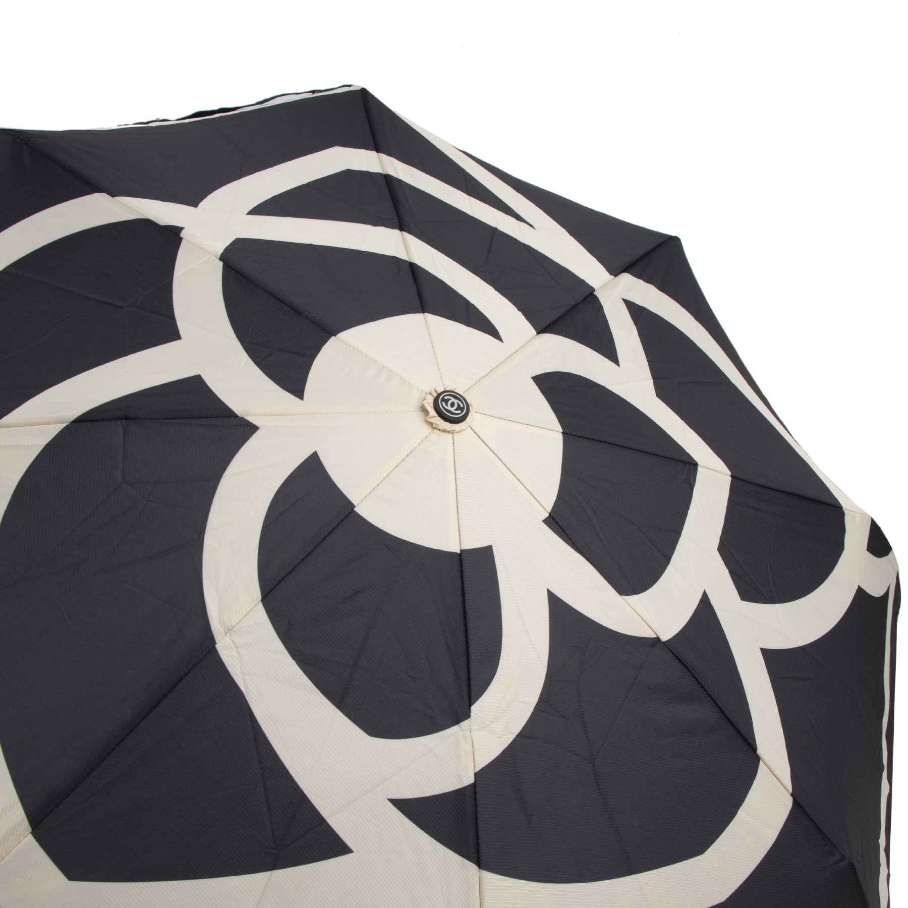 Authentieke Tweedehands Chanel Umbrella with Quilted Nylon Chain Link Shoulder Bag juiste prijs veilig online shoppen luxe merken webshop winkelen Antwerpen België mode fashion