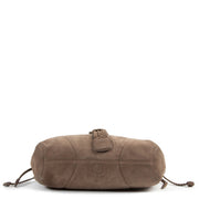 Buy this authentic second-hand vintage Delvaux Taupe Eugene Shoulder Bag at online webshop LabelLOV. Safe and secure shopping. Koop deze authentieke tweedehands vintage Delvaux Taupe Eugene Shoulder Bag bij online webshop LabelLOV.