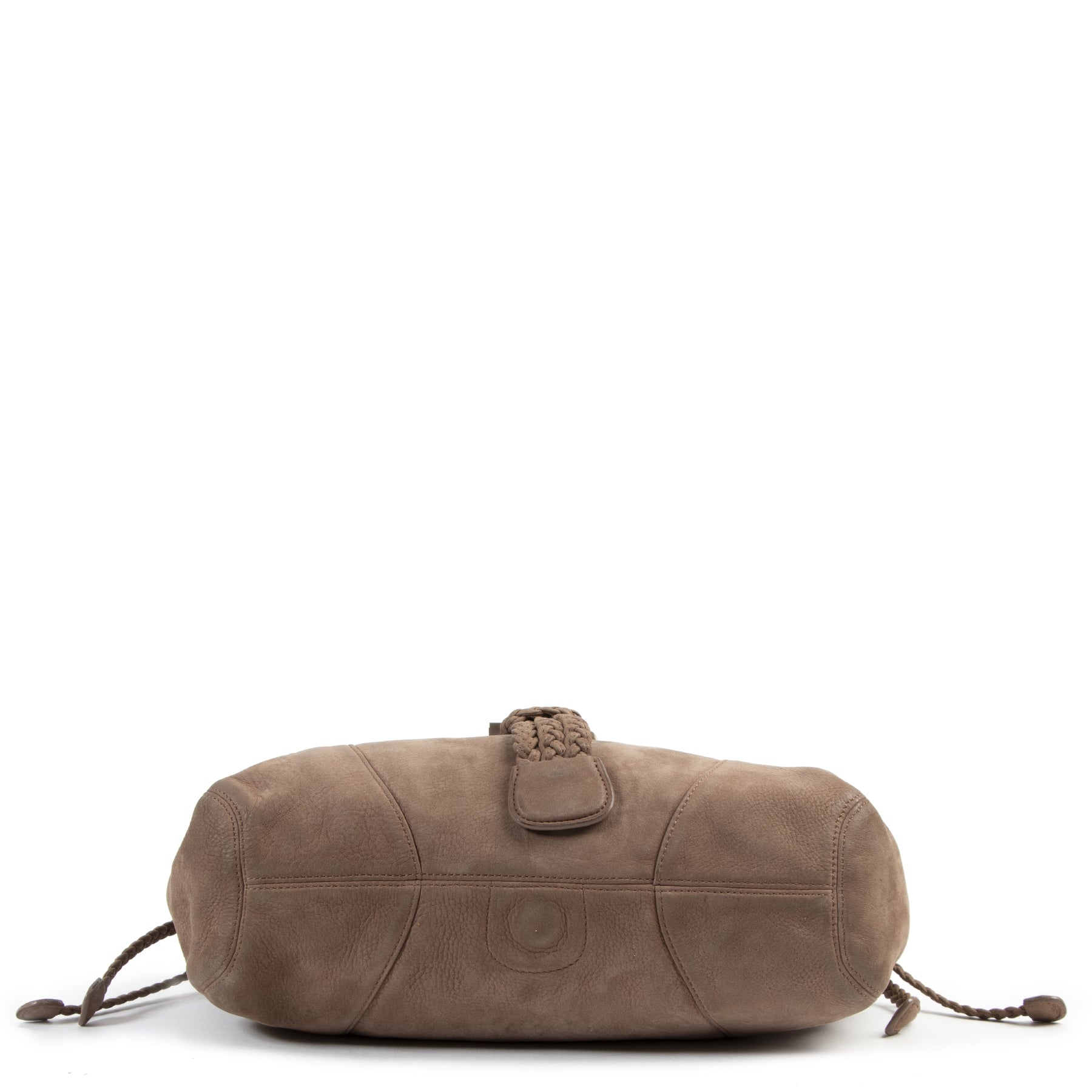 Buy this authentic second-hand vintage Delvaux Taupe Eugene Shoulder Bag at online webshop LabelLOV. Safe and secure shopping. Koop deze authentieke tweedehands vintage Delvaux Taupe Eugene Shoulder Bag bij online webshop LabelLOV.
