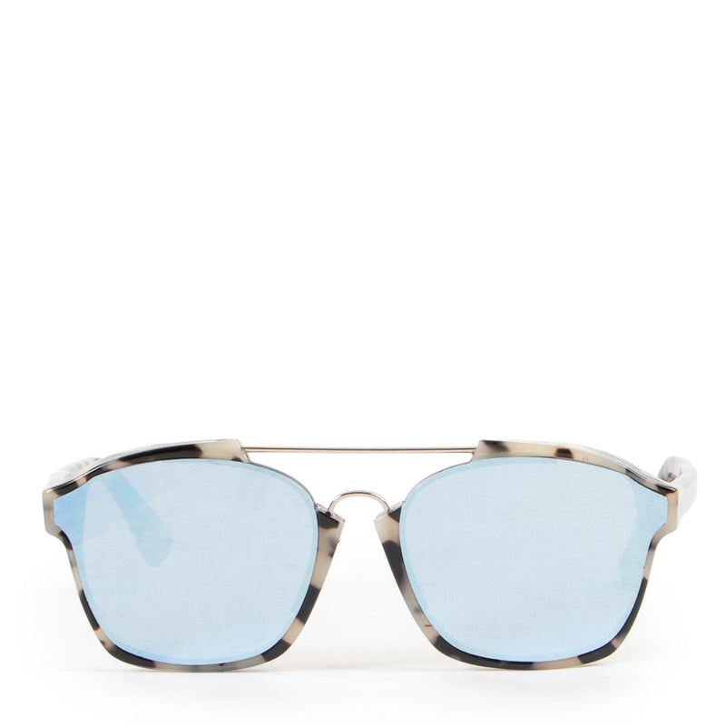 Buy and sell your authentic designer accessories such as these Christian Dior Abstract Sunglasses only online at Labellov secondhand luxury store in Antwerp.