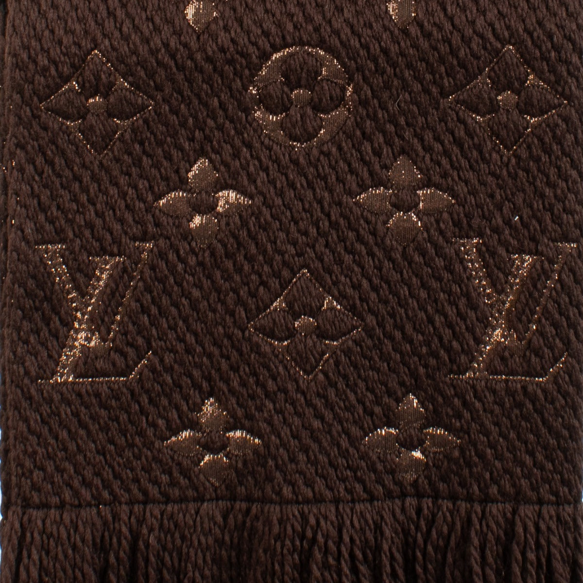 Shop 100% authentic secondhand Louis Vuitton Brown Logomania Shine Scarf on Labellov.com