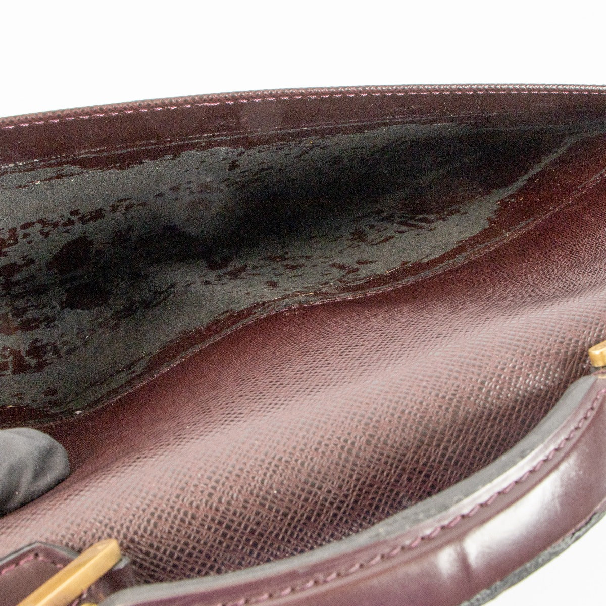 Attaché-case Robusto Louis Vuitton en cuir Taïga bordeaux