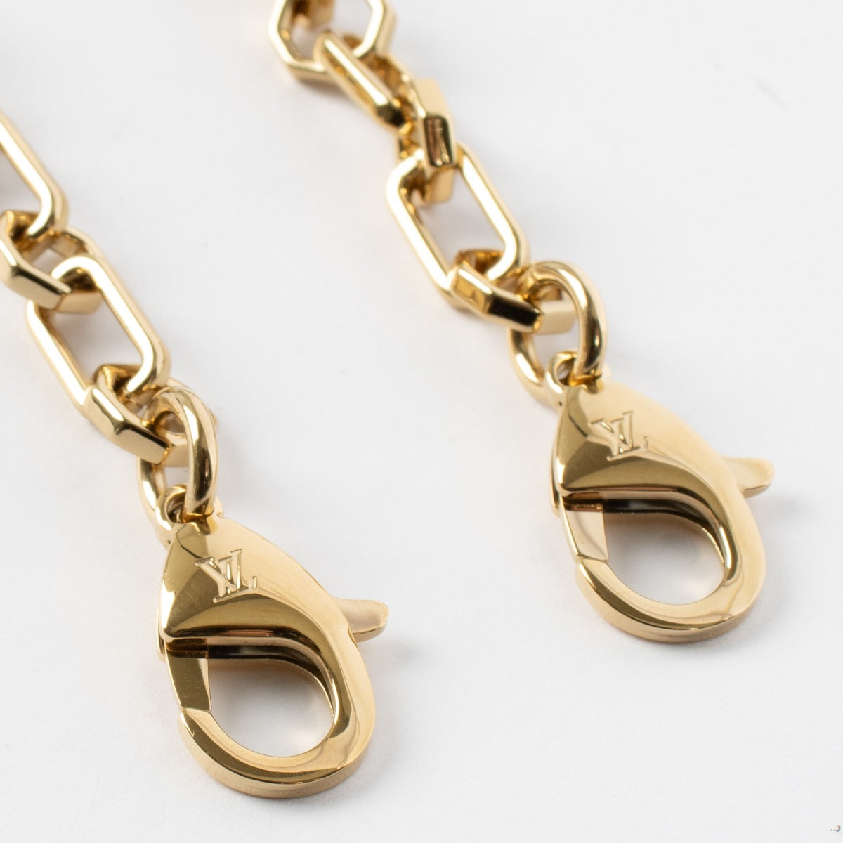shop 100% authentic second hand Louis Vuitton Gold Dauphine Strap on Labellov.com